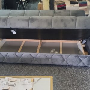 VelvetVault