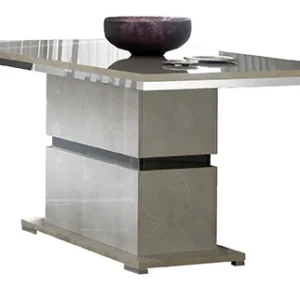 MISTRAL DINING TABLE